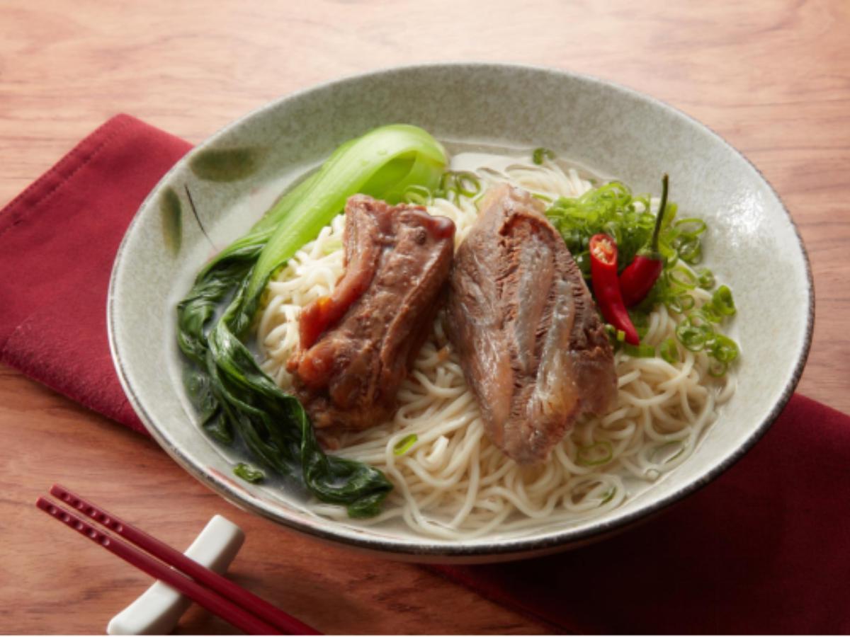 西屯人氣牛肉麵推薦 從紅燒到牛三寶 用真材實料說服饕客
