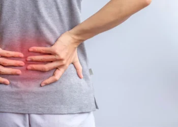 八成國人曾腰痛!中醫師解析成因、體質分類與護腰保健要點 八成國人曾腰痛!中醫師解析成因、體質分類與護腰保健要點