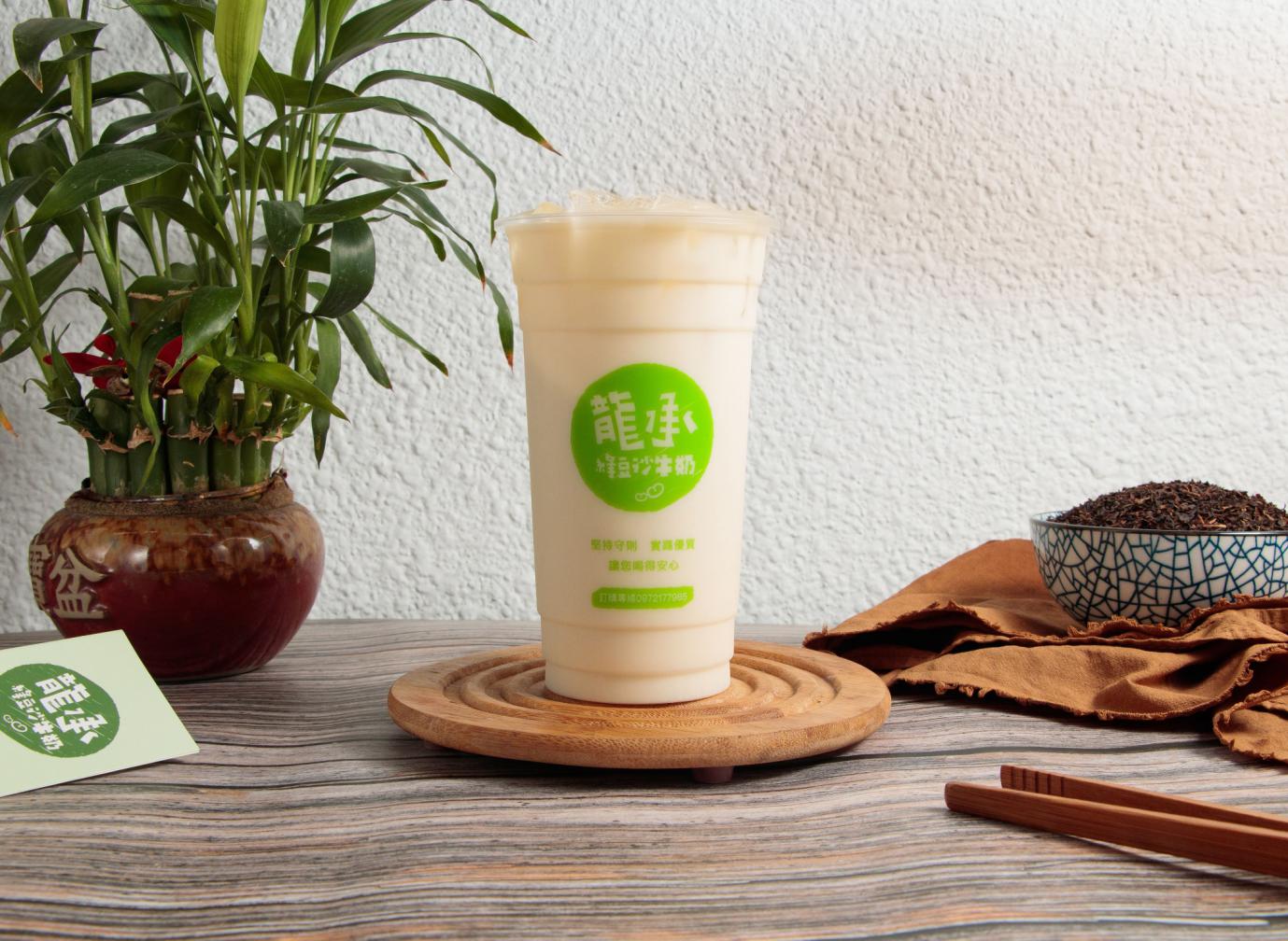 嘉義必喝綠豆沙 文化路夜市人氣冰沙飲品 口感綿密清爽