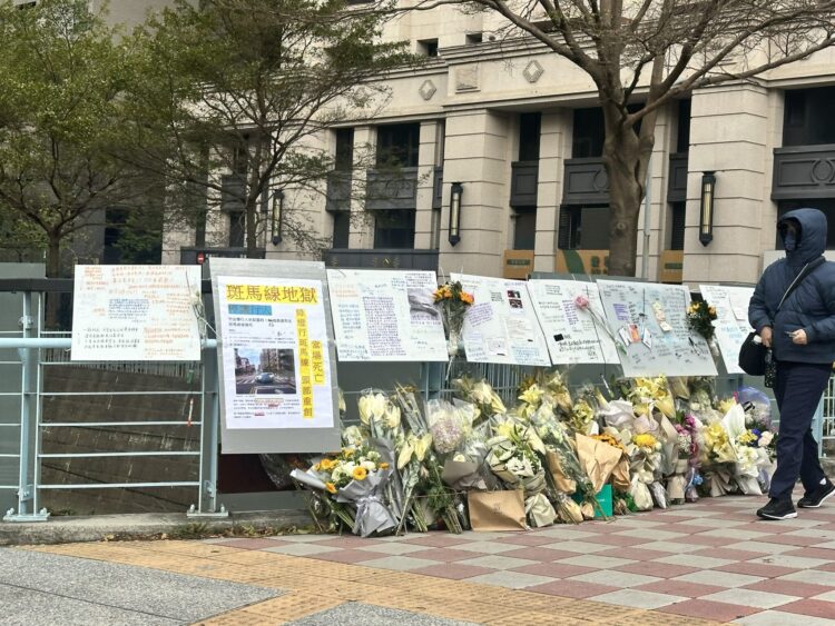 竹北斑馬線憾事惹鼻酸 杜文中赴現場獻花致哀