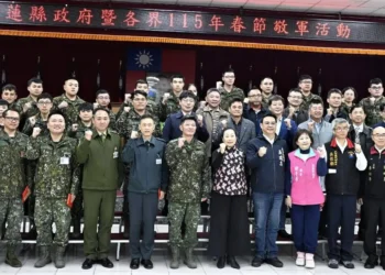 115年春節敬軍活動 縣長徐榛蔚感謝國軍保家衛國 致上最高敬意