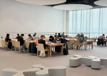 綠美圖成打卡亮點 中市圖十週年邀市民借書抽設計好禮