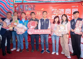 台北廚房開課！副市長張溫德攜手名廚吳秉承大秀年菜