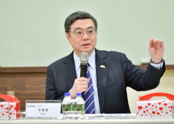 行政院長卓榮泰出席高雄航太產業座談 肯定臺灣高科技精密製造實力 推動競逐太空領域策略