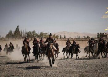 《太平年》火爆刷屏,五代十國歷史劇憑什麼讓觀眾熬夜追? 《太平年》火爆刷屏,五代十國歷史劇憑什麼讓觀眾熬夜追?