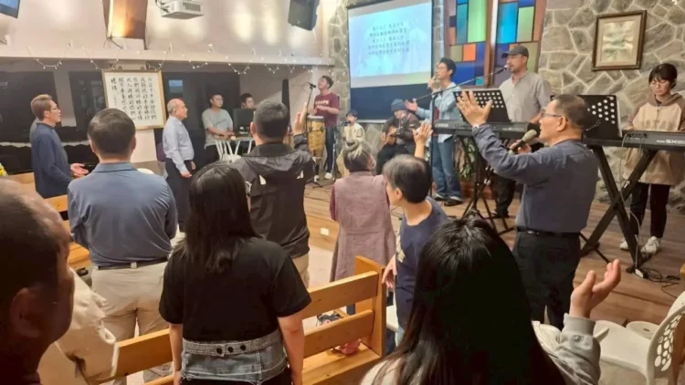 主愛之家以洗腳為記 實踐謙卑服事精神 陪伴更生人走向重生之路 主愛之家以洗腳為記 實踐謙卑服事精神 陪伴更生人走向重生之路