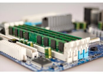 AI伺服器與記憶體封測雙強 華泰(2329)獲利爆發 目標價挑戰70元