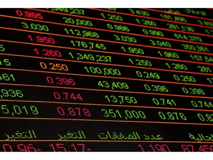 中東停火現曙光！台股報復性反彈 915 點創紀錄 台達電鎖漲停再戰新天價