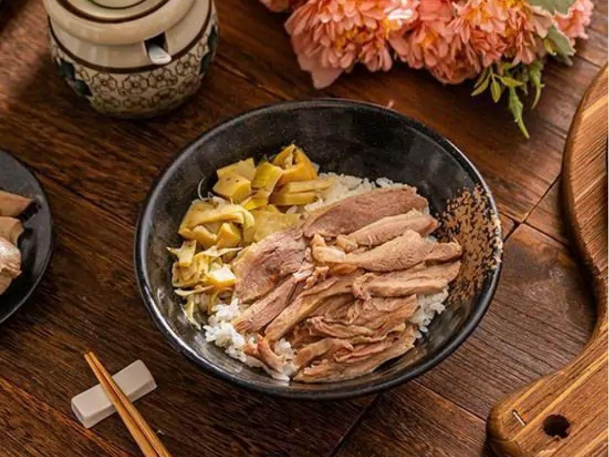 桃園必吃鵝肉飯推薦 引擎師傅轉型打造中藥入味龍潭鵝肉美食 桃園必吃鵝肉飯推薦 引擎師傅轉型打造中藥入味龍潭鵝肉美食