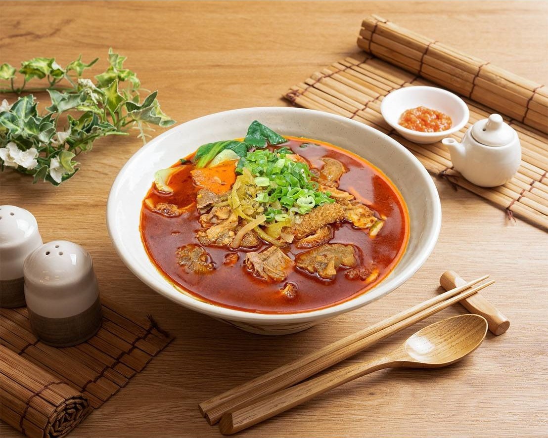 米其林必比登推薦 新竹城隍廟必吃牛肉麵 中藥熬煮湯頭超甘甜 米其林必比登推薦 新竹城隍廟必吃牛肉麵 中藥熬煮湯頭超甘甜