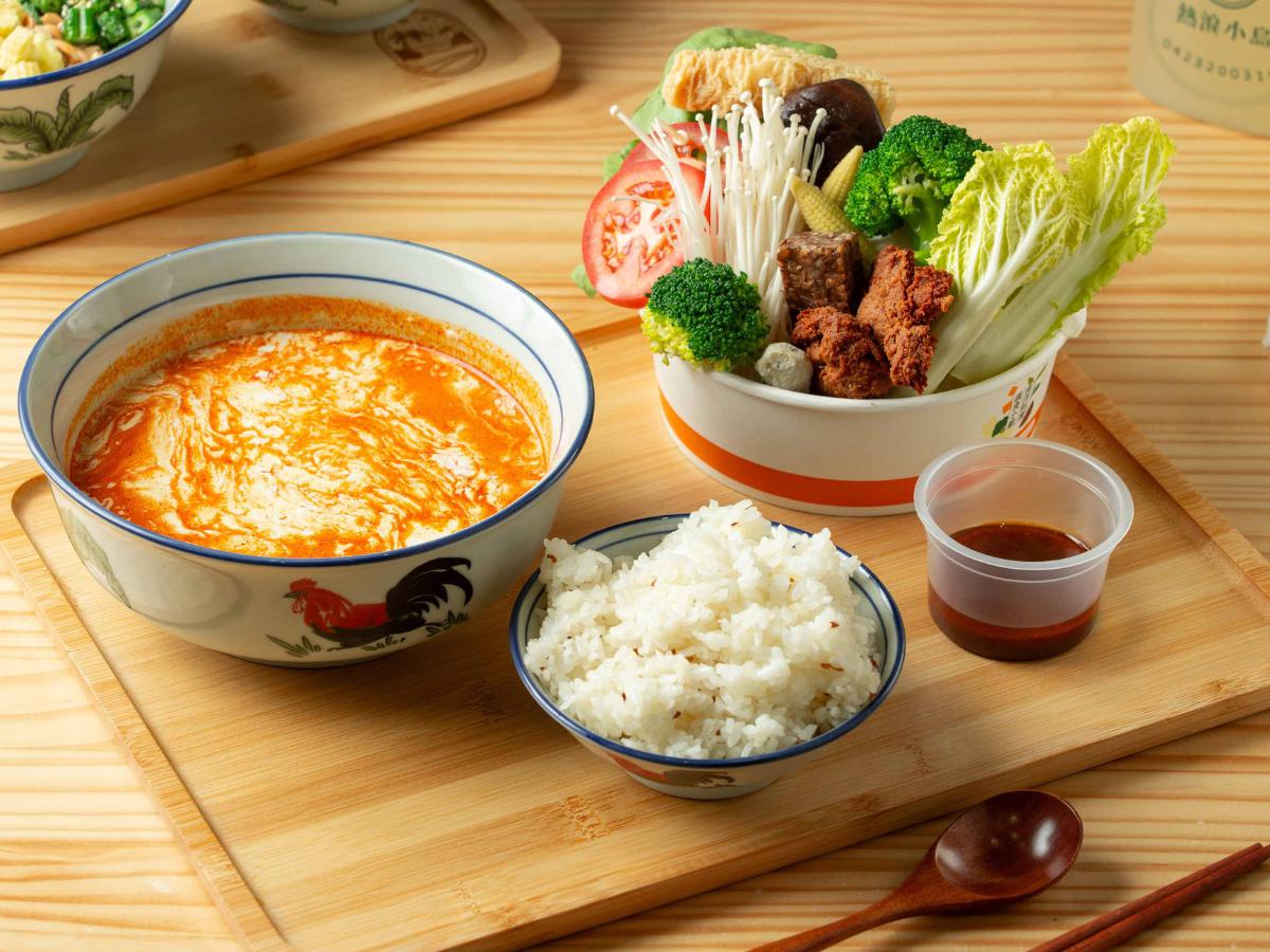 南洋蔬食連鎖料理主打香料層次 新加坡咖哩麵成招牌代表