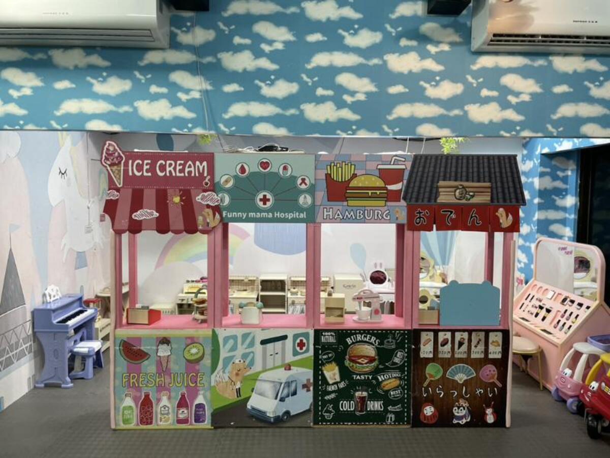 蘆洲親子餐廳 二樓獨立遊戲區＋專業陪玩 放心享用手作輕食