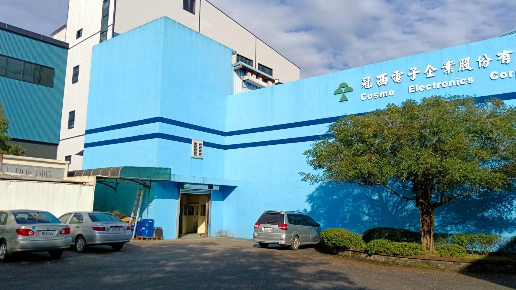 冠西電宜蘭鹿埔新廠正式完工,導入高速光收發模組產線,作為切入AI光通訊市場的重要基地。(圖/業者提供)