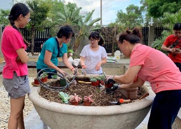 催生優良公寓大廈評選 前議員杜文中喜見成效 催生優良公寓大廈評選 前議員杜文中喜見成效