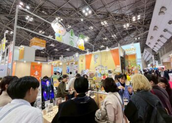 臺南市長黃偉哲率團出席東京國際食品展 臺南農產首日訂單破五億