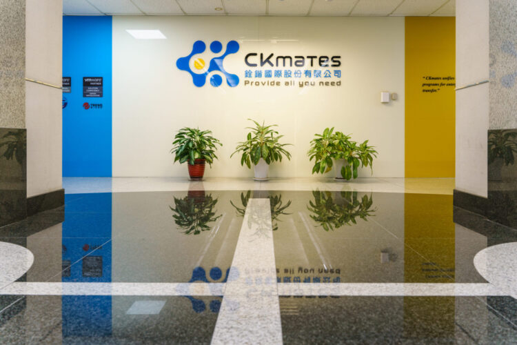 CKmates 獲 AWS Anthropic 官方授權 ! 助企業擴展生成式AI應用架構