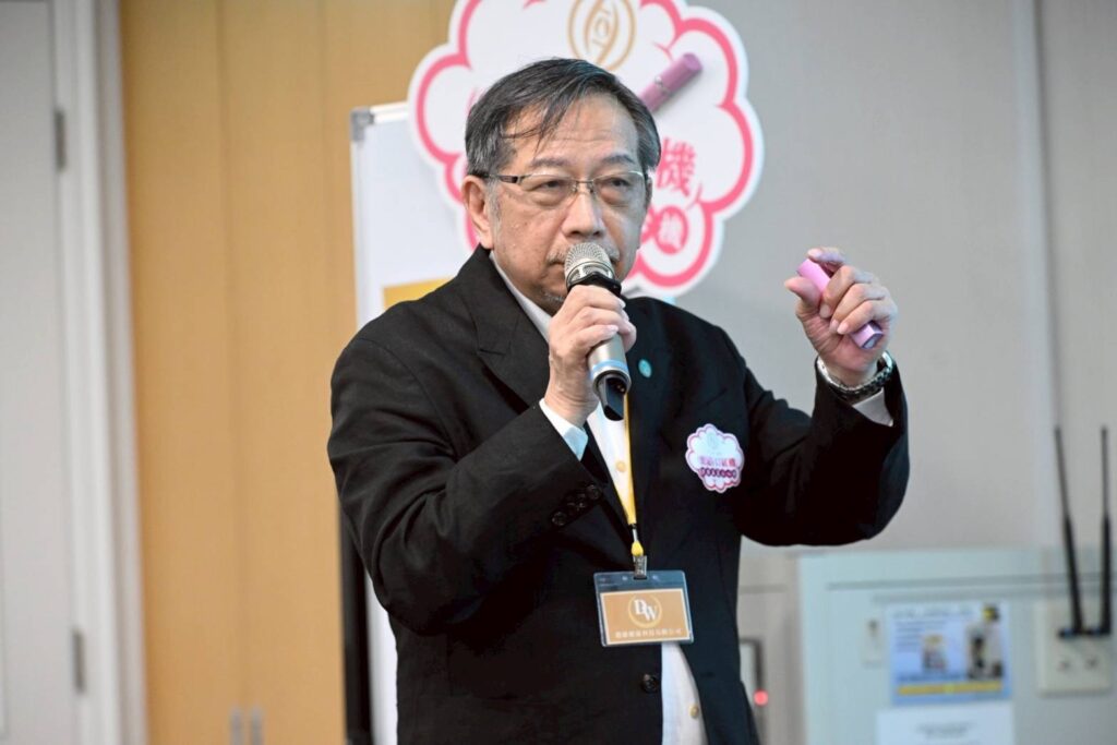 黏膜防疫與外泌體霧化應用論壇落幕 創新產品Eso-me蜜泌口紅機成全場焦點