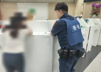 熟人介紹股票代操 中市警成功守住婦人積蓄