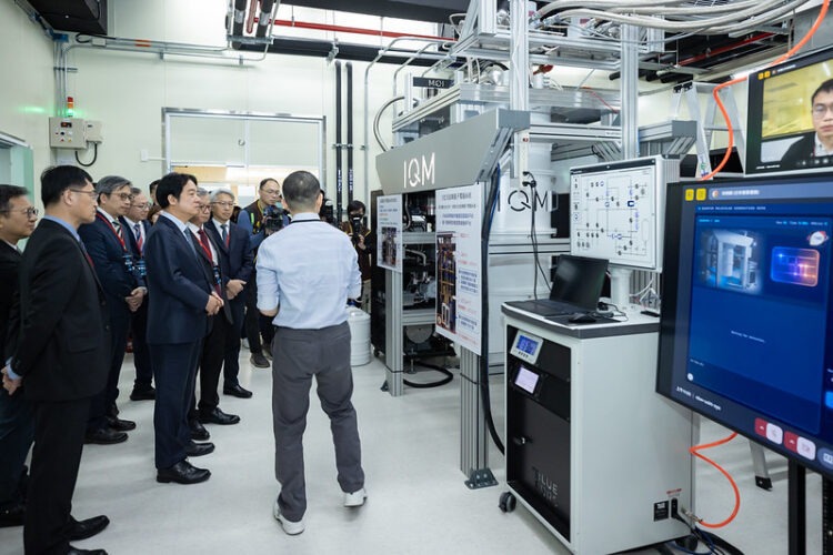 賴清德總統出席高速量子運算國家戰略發布會 宣示推動AI新十大建設打造臺灣人工智慧時代量子產業生態系