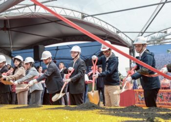 高雄楠梓園區聯外交通整體計畫聯合動土 行政院長卓榮泰強調提升園區對外交通效率並落實客貨安全分流以減輕楠梓交流道流量負擔