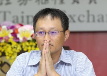 群聯破前低 直探半年線！AI 記憶體需求迎來「降本核彈」