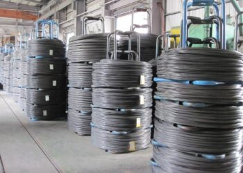 戰火中的鋼鐵股 扣件大廠震南鐵(2071)營收重回成長軌道 技術面突破年線展開補漲