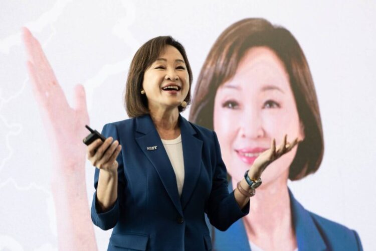 柯志恩首場政見發表 打造「13579 幸福會長久」高雄藍圖