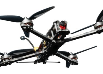 錦明無人機「三階段攻城掠地」