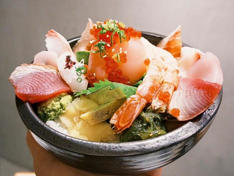 台中西區必吃日本料理 味噌湯無限續喝 鄰近台中商圈人氣餐廳