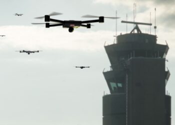 冠西電攜手富鴻網搶攻無人機防禦商機 布局低空經濟新藍海