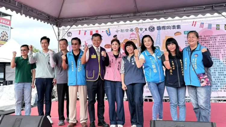 【臺東稅務局攜手創世 園遊會宣導租稅匯聚愛心】