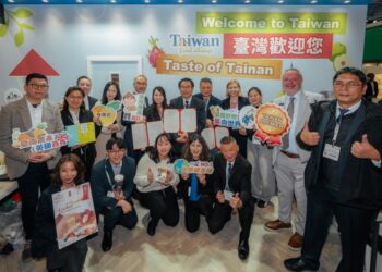 臺南市長黃偉哲四天快閃倫敦 率臺南隊進軍2026IFE英國國際食品飲料展布局歐洲市場