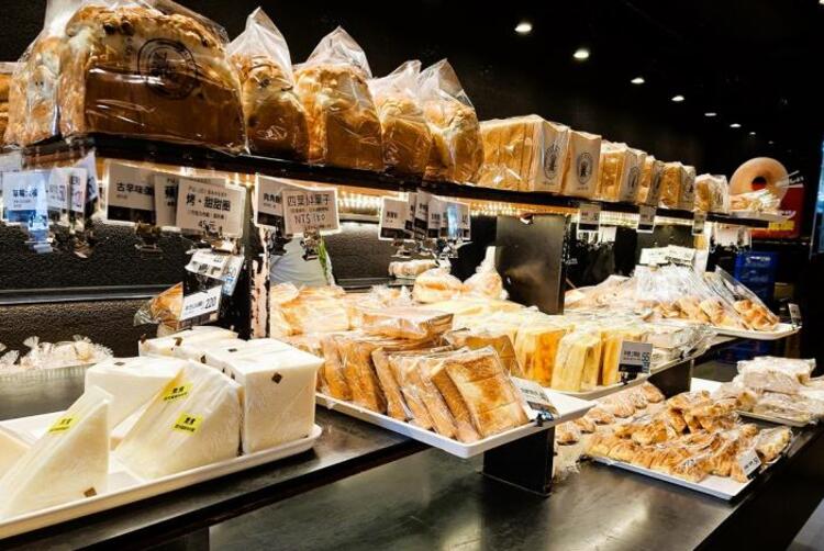 「鹹甜引路臺南味」帶動網路聲量與業績成長 臺南老店葡吉麵包羅宋麵包成美食打卡熱點