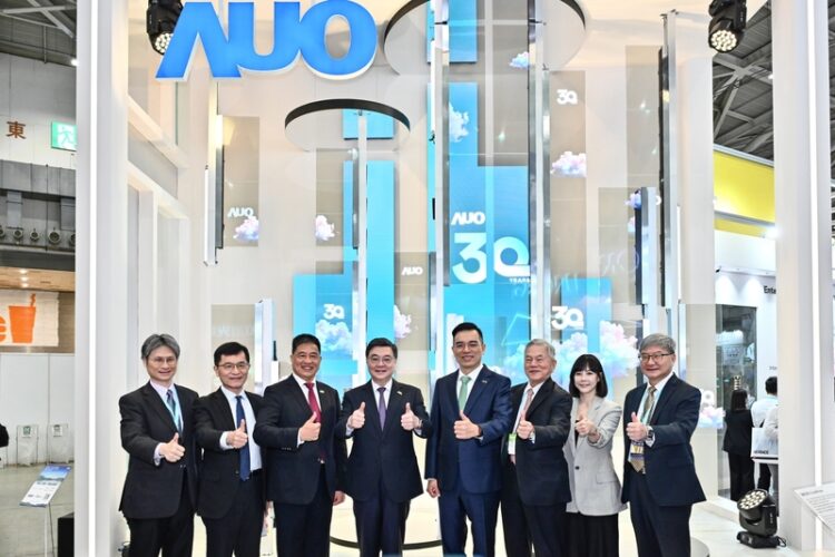 行政院長卓榮泰出席2026 Touch Taiwan系列展 強調先進顯示技術展現臺灣產業實力