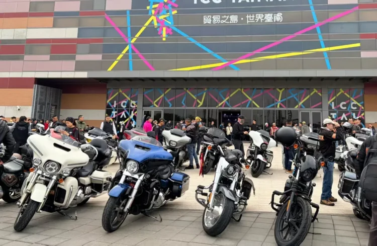林岳璋號召重機團挺蕙子老師 108台哈雷4/25虎尾震撼出發
