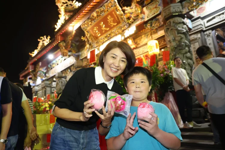 玄天上帝聖誕登場！松柏嶺受天宮湧萬人祝壽