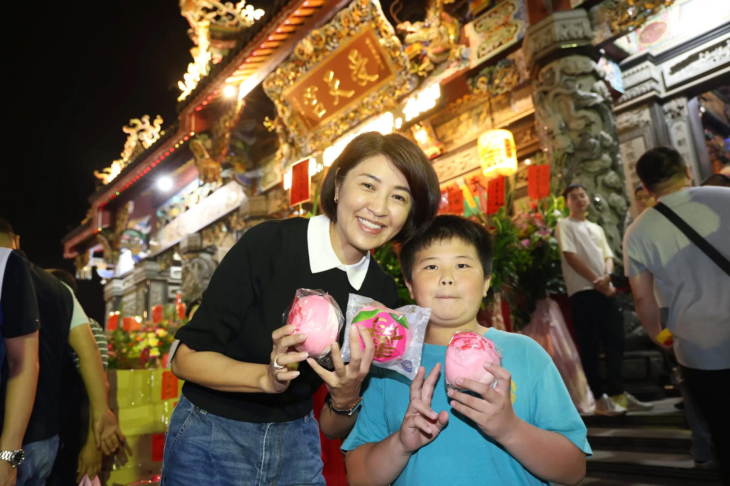 玄天上帝聖誕登場！松柏嶺受天宮湧萬人祝壽