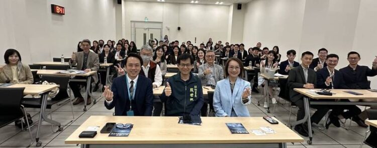 外交部率未來外交菁英前往參訪臺南沙崙智慧綠能科學城 實地見證臺灣科技外交實力並提升國際競爭力