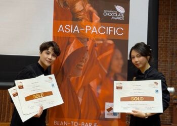 前知名巧克力城堡金牌師傅魏婉羽自創品牌「寓馥Une Flair」ICA世界巧克力大賽奪6面獎牌，成今年最大贏家