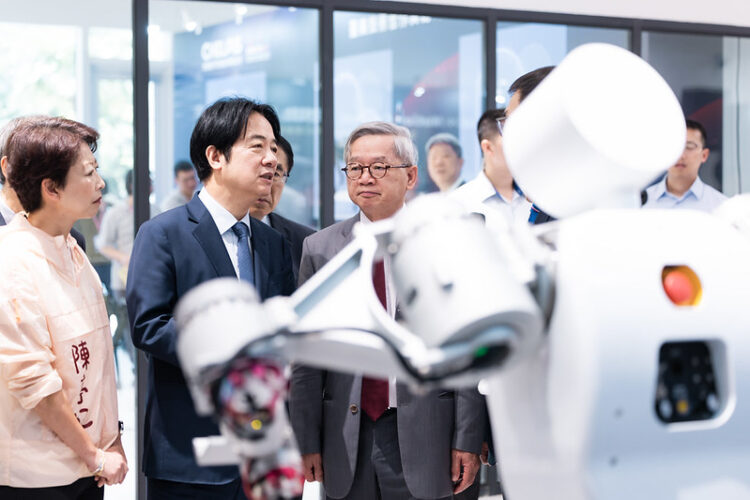 賴清德總統主持國家智慧機器人研究中心揭牌 打造臺南AI重鎮布局全球競爭力