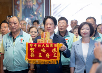 賴清德總統參拜台中市水安宮 強調強化國防、經濟成長與社福政策並提升人民福祉