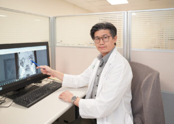 手術取出36顆結石 化解患者輸尿管危機